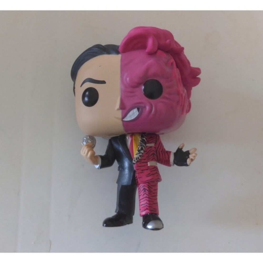 Batman Forever Two-Face Funko Pop